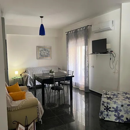 Apartment Oikos -taormina Mare Letojanni